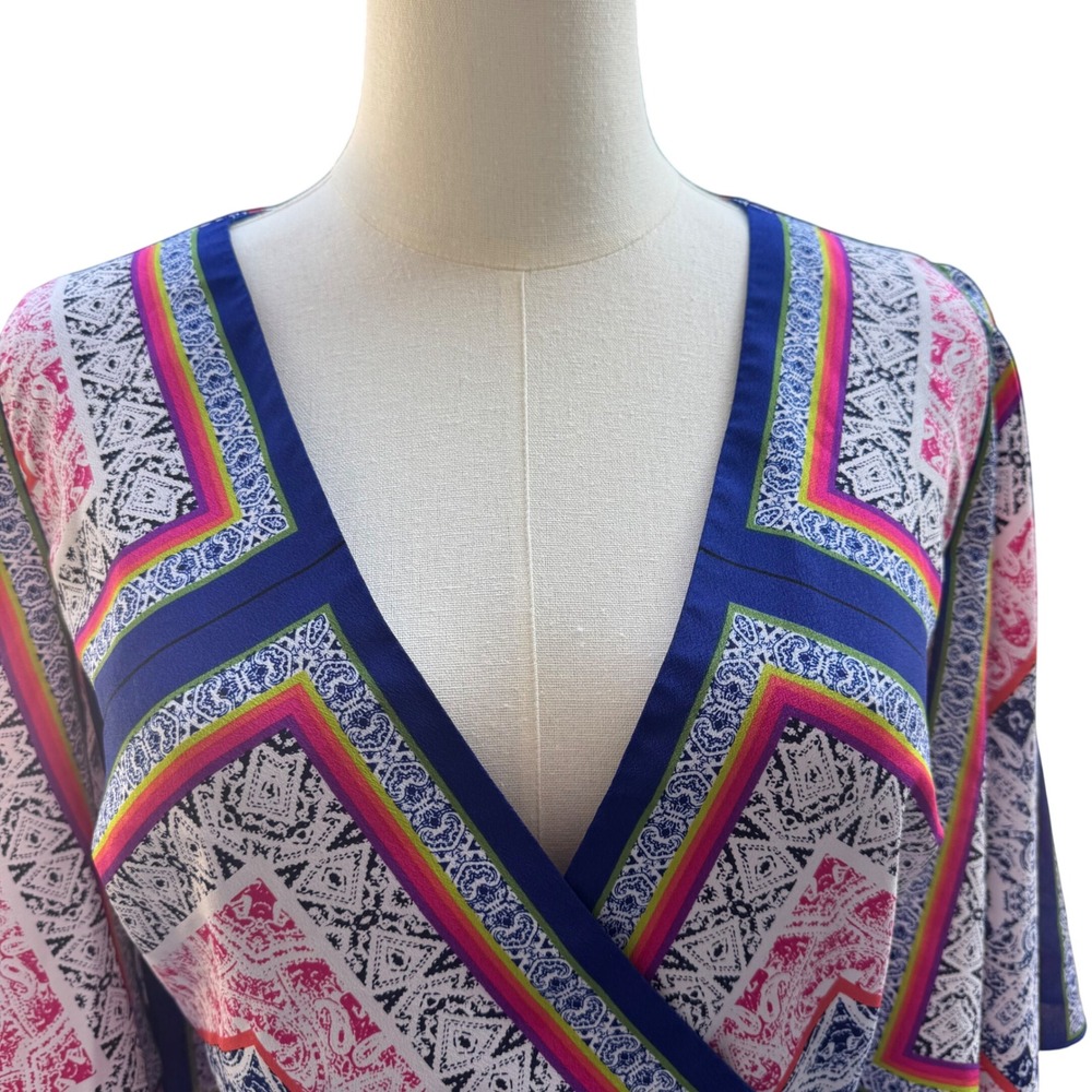Trina Turk Silk Wrap Dress Womens Blue Pink Paisley Handkerchief Hem Resortwear - Picture 5 of 15